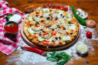 Pizza con Verdure cu mozzarella medie Ø 33cm