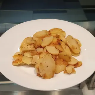 Cartofi pe plită