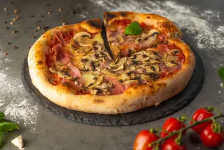Pizza Cardinale Ø 32cm