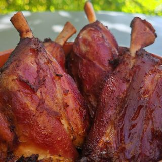 Aripioare de porc la cuptor