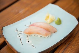 Nigiri Hamachi