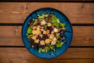 Wasabi shrimp tempura salad