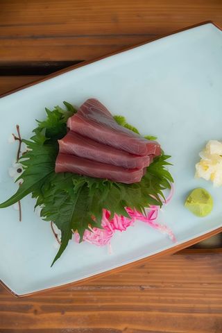 Sashimi Tuna