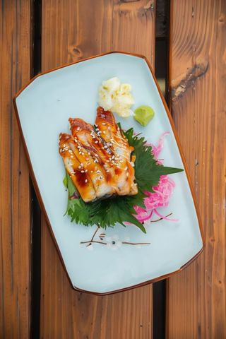Sashimi Unagi