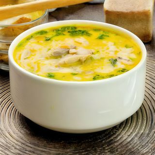 Ciorba de pui a la grec