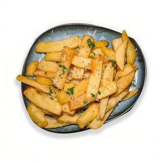 Cartofi prajiti cu parmezan si usturoi