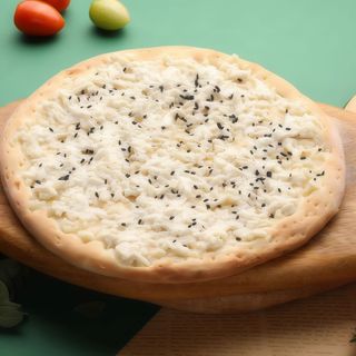 Manakish cu halloumi