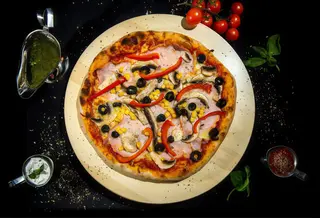 Pizza Capricciosa Ø 50cm