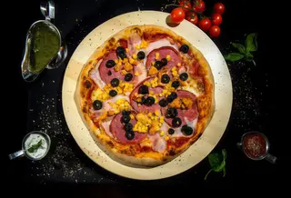 Pizza Quattro carni extra Ø 32cm