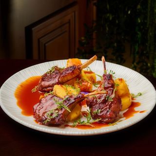 Cotlete de berbecuț