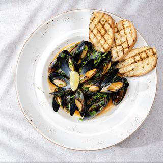 Midii in sos Tom Yam -550/100g