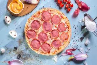 Pizza Salami mica
