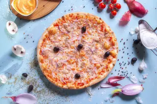 Pizza Tonno mica