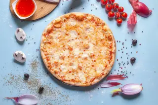 Pizza Quattro Formaggi medie