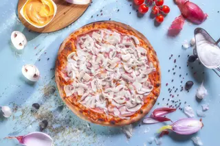 Pizza Prosciutto e funghi medie