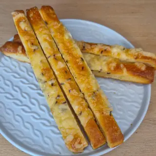 Saratele cu branza