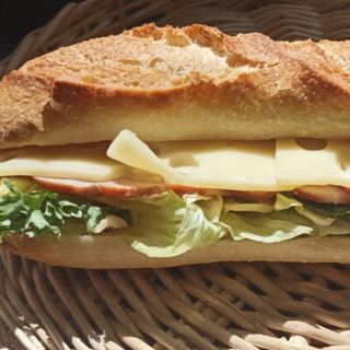 Sandwich jambon si emmentaler