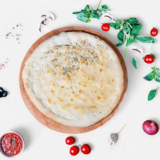 Focaccia oregano/ susan/ usturoi