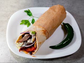 Shaorma mica de vita si oaie