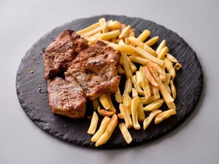 Meniu ceafa de porc grill