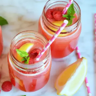 Limonada cu zmeura