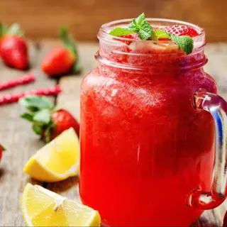 Limonada cu capsuni