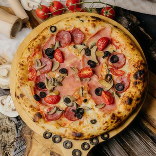 Pizza Quattro Stagioni Medie