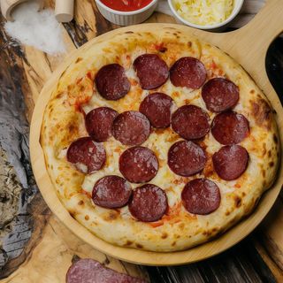 Pizza Salami Mare