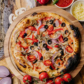 Pizza Vegetariană Mare