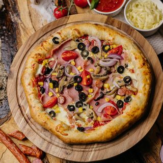 Pizza Cupidon (cu bordură de brânză inclusă)