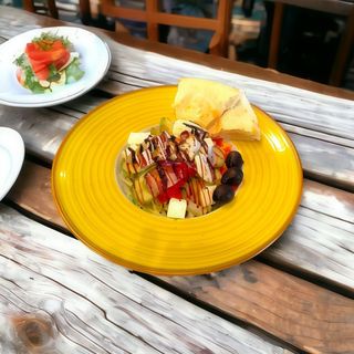 Salata Mediteraneana