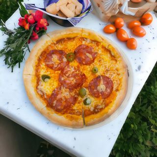 Pizza Vesuvio picanta