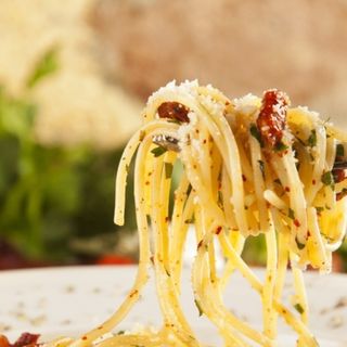 Spaghete aglio ,olio e peperoncino 