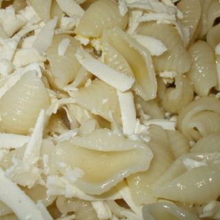 Macaroane cu brânză și jumări 400 gr