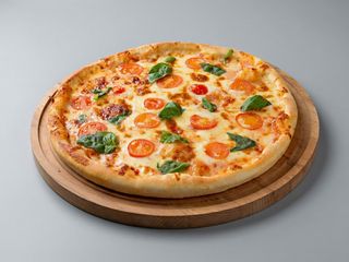 Pizza Margherita 520g + gratuit un sos sau un cola\fanta sau o apa