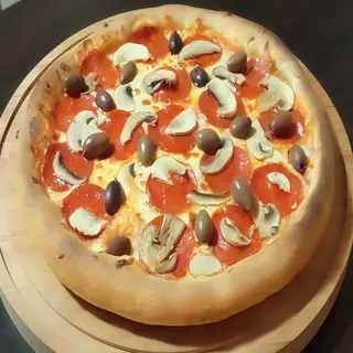 Pizza US No1   580g + gratuit un sos sau un cola\fanta sau o apa