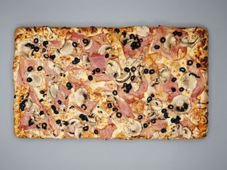 Pizza PARTY Prosciutto e Funghi 60x40cm / 2300 Gr.