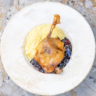 NEW! PULPA DE RATA CU VARZA ROSIE SI PIURE DE CARTOFI