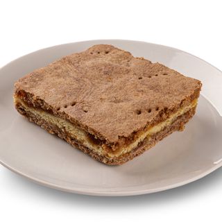 Prăjitură cu cartofi si gem