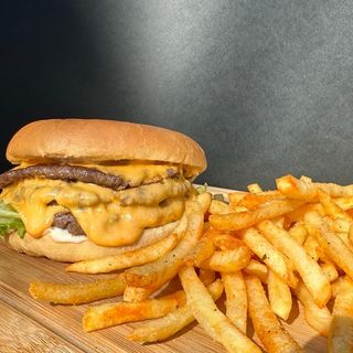 Meniu SMASH SPICY JALAPEÑO -Triple Cheeseburger  - EXTRA