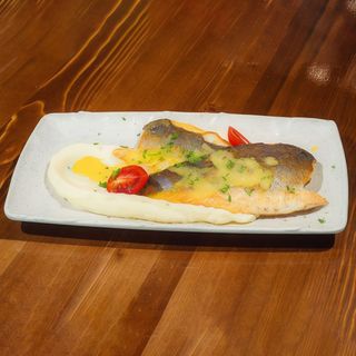 FILE BIBAN DE MARE CU DRESSING DE CITRICE SI PIURE DE CARTOFI 330G