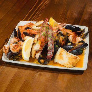 PLATOU FRUCTE DE MARE IN SOS MEUNIERE 1100G