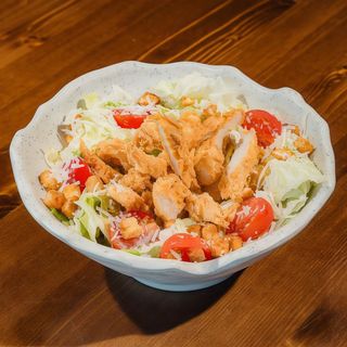 SALATA CAESAR CU PUI CRISPY 350G