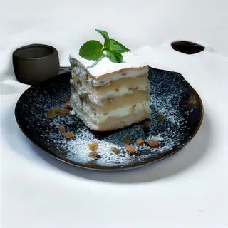 Placinta casei cu branza dulce si stafide