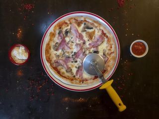 Pizza tradițională