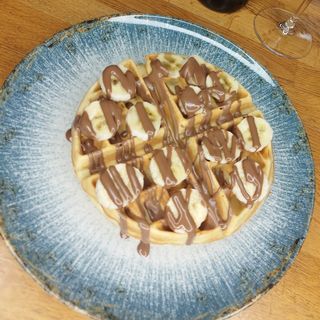 Waffe cu ciocolata si banane