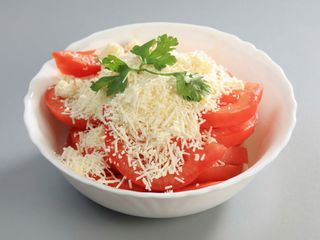 Salata de Rosii cu telemea