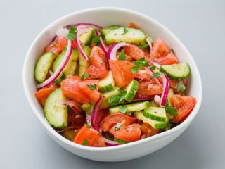 Salata traditionala