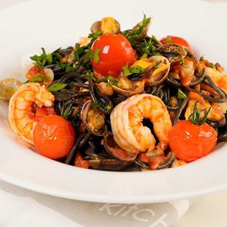 Spaghette cu fructe de mare