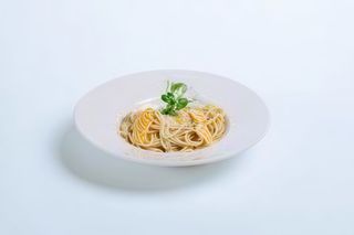 Spaghetti quattro formaggi și trufe